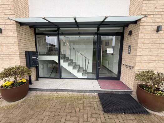 Wohnung zur Miete 1.130 € 3 Zimmer 98 m² Hagen Hagen im Bremischen 27628