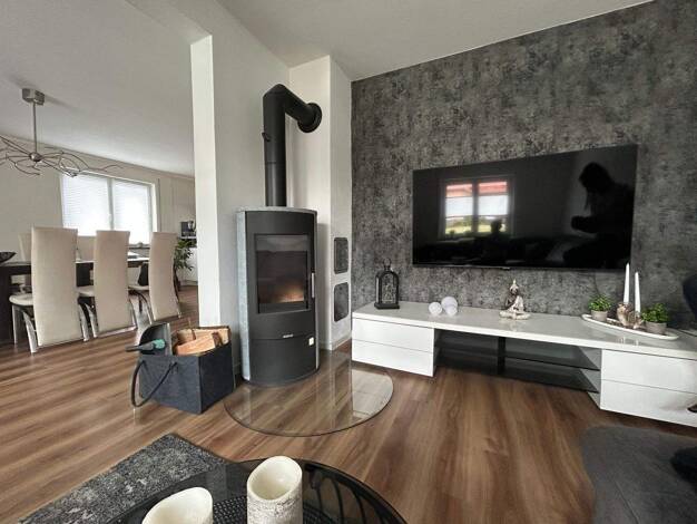 Einfamilienhaus zum Kauf 290.000 € 6 Zimmer 175 m² 509 m² Grundstück Pölzig 07554