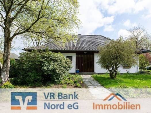 Haus zum Kauf 349.000 € 6 Zimmer 188,2 m² 1.310 m² Grundstück frei ab sofort Neuberend 24879