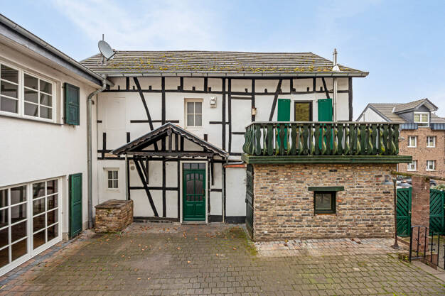 Haus zum Kauf provisionsfrei 479.000 € 8 Zimmer 225 m² 603 m² Grundstück frei ab sofort Brunnenstraße 8 Roisdorf Bornheim 53332