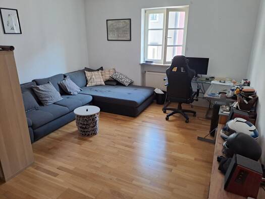 Wohnung zur Miete 720 € 2 Zimmer 65,4 m² 3. Geschoss frei ab 01.10.2026 Altstadt Passau 94032