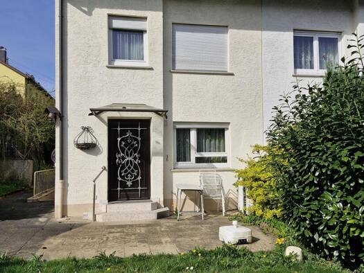 Doppelhaushälfte zum Kauf 289.000 € 4 Zimmer 91 m² 298 m² Grundstück Deggingen 73326