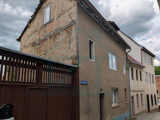Einfamilienhaus zum Kauf 39.000 € 4 Zimmer 120 m² 580 m² Grundstück Stadtroda Stadtroda 07646