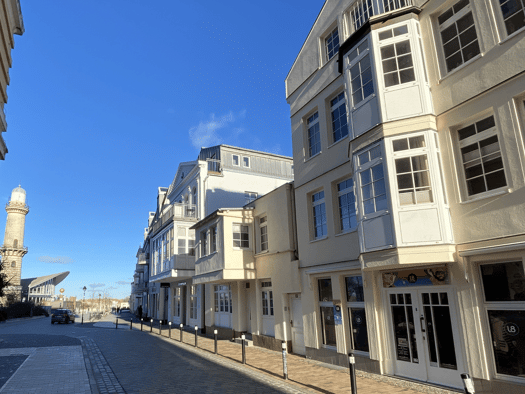 Haus zum Kauf 690.000 € 6 Zimmer 130 m² 135 m² Grundstück Seebad Warnemünde Nordwest 1 18119