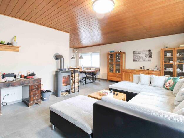 Einfamilienhaus zum Kauf 690.000 € 6 Zimmer 140,2 m² 526,2 m² Grundstück Griesheim 64347