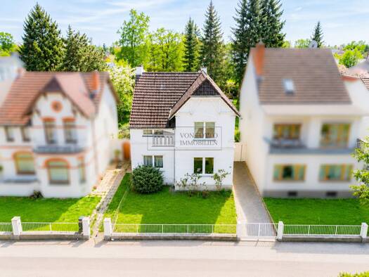 Einfamilienhaus zum Kauf 785.000 € 7 Zimmer 170 m² 600 m² Grundstück Wandsbek Wandsbek 22041
