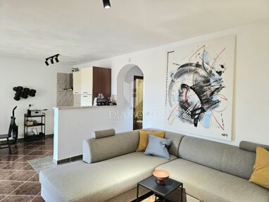 Wohnung zum Kauf 265.000 € 4 Zimmer 92 m² 1. Geschoss Porec center 52440