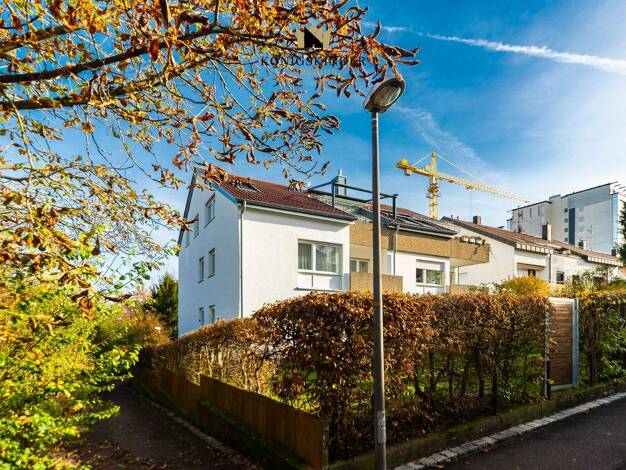 Wohnung zum Kauf 230.000 € 2 Zimmer 52 m² Bad Cannstatt Stuttgart 70376