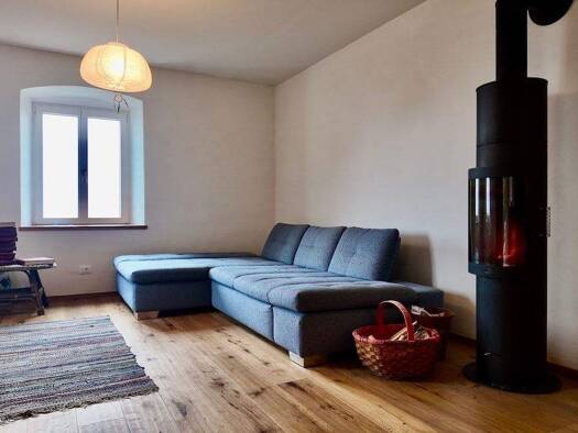 Wohnung zum Kauf 380.000 € 3 Zimmer 85 m² EG Neumarkt 39044