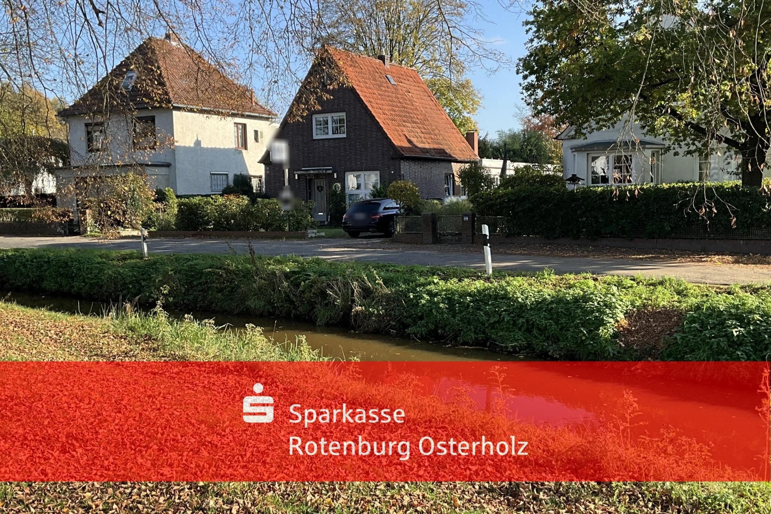 Mehrfamilienhaus zum Kauf 398.000 € 10 Zimmer 210 m²<br/>Wohnfläche 948 m²<br/>Grundstück Stickgras I - Tiefes Moor Delmenhorst 27749