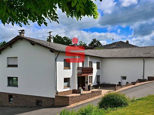 Einfamilienhaus zum Kauf 365.000 € 7 Zimmer 180 m² 4.576 m² Grundstück Utscheid 54675