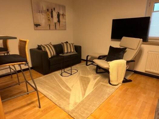 Wohnung zur Miete auf Zeit 970 € 1 Zimmer 40 m² frei ab sofort Feldkirchen Feldkirchen 85622