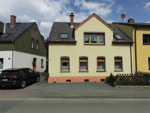 Einfamilienhaus zum Kauf 89.000 € 5 Zimmer 115 m² 420 m² Grundstück Unterheinsdorf Heinsdorfergrund 08468