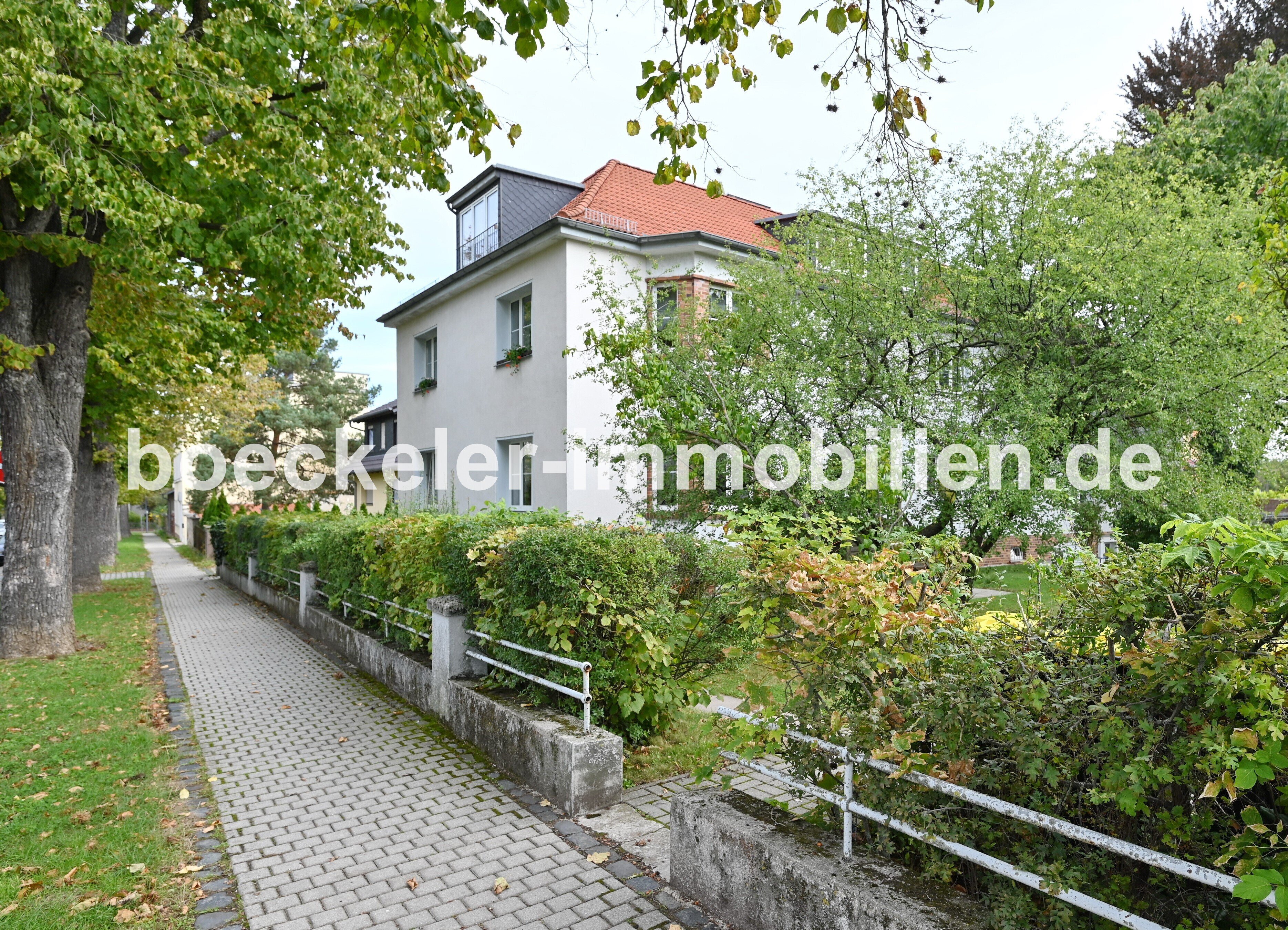 Immobilie zum Kauf als Kapitalanlage geeignet 125.000 € 3 Zimmer 85 m²<br/>Fläche 1.390 m²<br/>Grundstück Naumburg Naumburg/Saale 06618