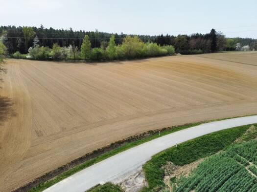 Landwirtschaftliche Fläche zum Kauf 283.000 € 16.693 m² Grundstück Altersberg Reisbach 94419