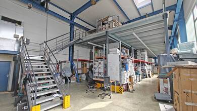 Lagerhalle zur Miete 10 € 292 m² Lagerfläche Oberschleißheim Oberschleißheim 85764