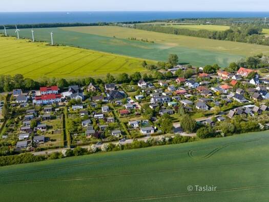 Villa zum Kauf 198.000 € 2 Zimmer 35 m² 328 m² Grundstück Diedrichshagen Rostock 18119