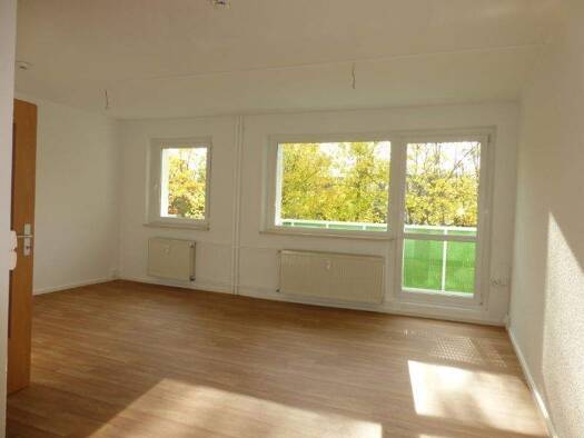 Wohnung zur Miete 360 € 2 Zimmer 52,2 m² 1. Geschoss Warschauer Straße 1 Berliner Platz Erfurt 99089