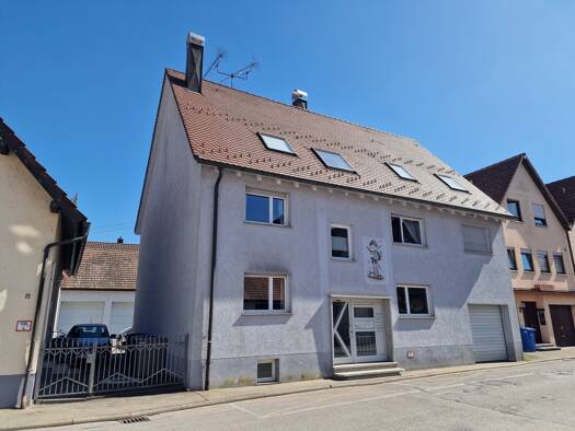 Mehrfamilienhaus zum Kauf 449.500 € 14 Zimmer 241,3 m² 178 m² Grundstück Rosenstraße 23 Mengen Mengen 88512