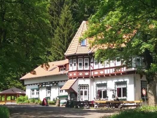 Haus zum Kauf 895.000 € 20 Zimmer 716 m² 12.724 m² Grundstück Oberhof 98559