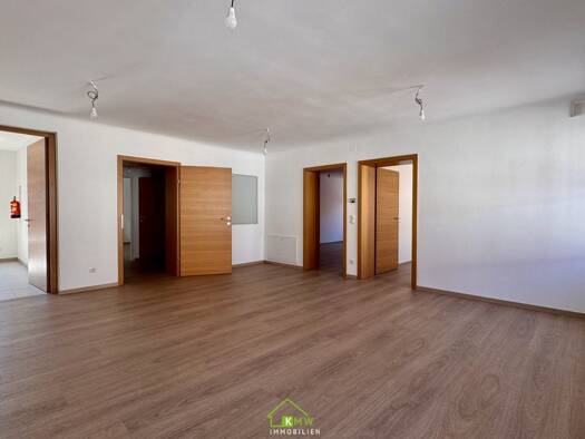 Büro zur Miete - Erstbezug 1.270 € 4,5 Zimmer Hadersdorf-Kammern 3493