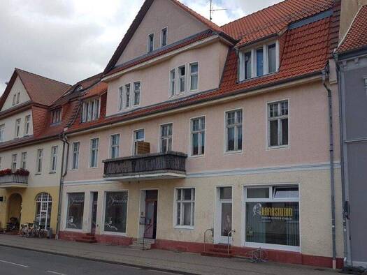 Haus zum Kauf 255.000 € 503,4 m² 351 m² Grundstück Wolgast 17438