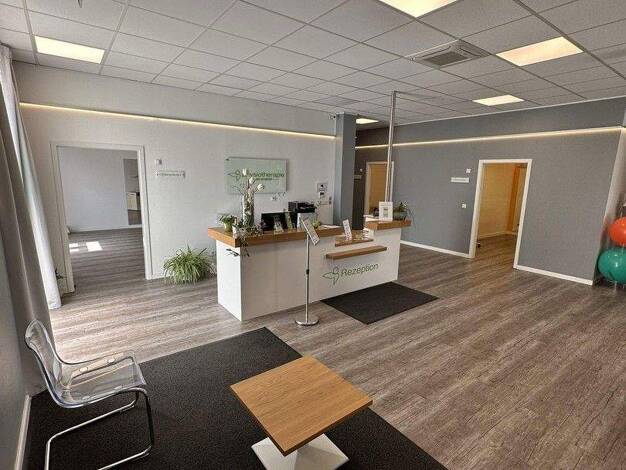 Laden zum Kauf provisionsfrei 549.000 € 190 m² Verkaufsfläche Tulpenstr. 2-4 Dietzenbach 63128