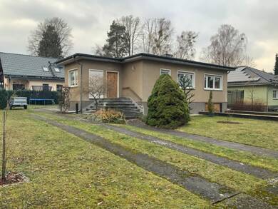 Einfamilienhaus zum Kauf 370.000 € 4 Zimmer 95 m² 882 m² Grundstück frei ab sofort Vorstadt Strausberg 15344