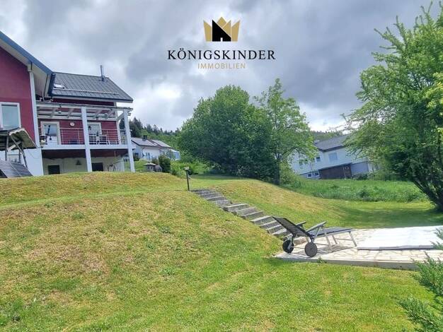 Einfamilienhaus zum Kauf 579.000 € 9 Zimmer 221 m² 980 m² Grundstück Betzweiler Loßburg 72290