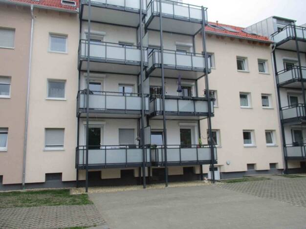 Wohnung zur Miete 466 € 2 Zimmer 46,1 m² 2. Geschoss frei ab 17.07.2025 Untere Auenstraße 12 Schönbrunn Landshut 84036