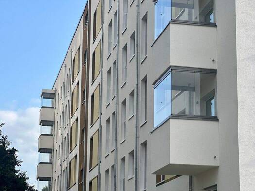 Wohnung zur Miete - Erstbezug 1.404 € 4 Zimmer 108 m² 1. Geschoss Landsberger Allee 313 Alt-Hohenschönhausen Berlin 13055