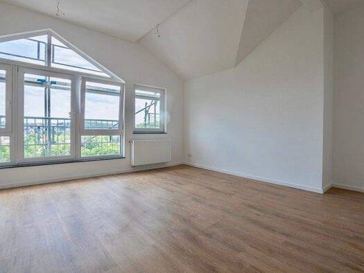 Wohnung zur Miete 720 € 3 Zimmer 90 m² frei ab 01.10.2026 Bad Salzschlirf 36364