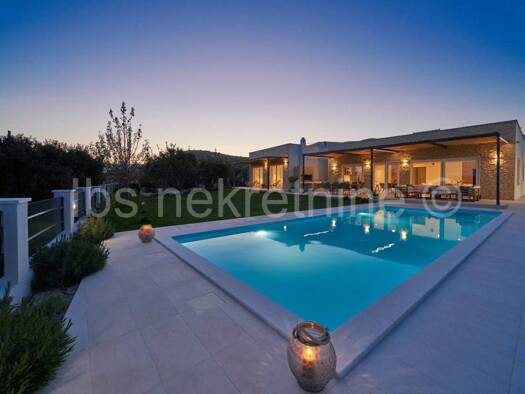 Einfamilienhaus zum Kauf - Erstbezug 990.000 € 4 Zimmer 180 m² 1.050 m² Grundstück Kaštel Sućurac 21212