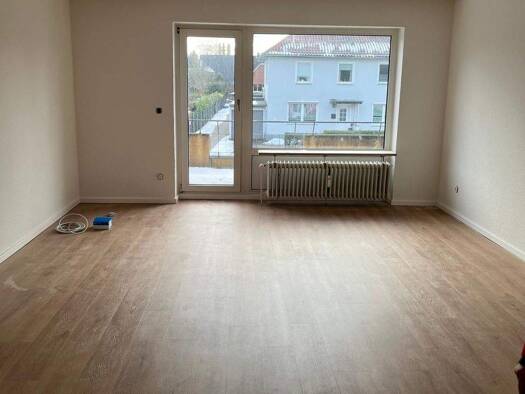 Wohnung zur Miete 800 € 1,5 Zimmer 62 m² frei ab sofort Wedel 22880