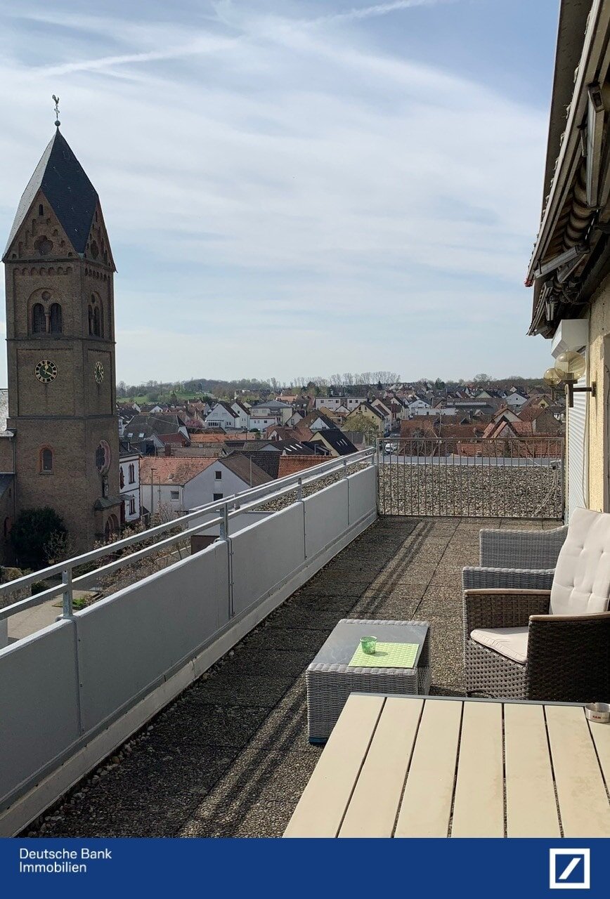 Penthouse zum Kauf 375.000 € 4 Zimmer 104,5 m²<br/>Wohnfläche Weilbach Flörsheim 65439