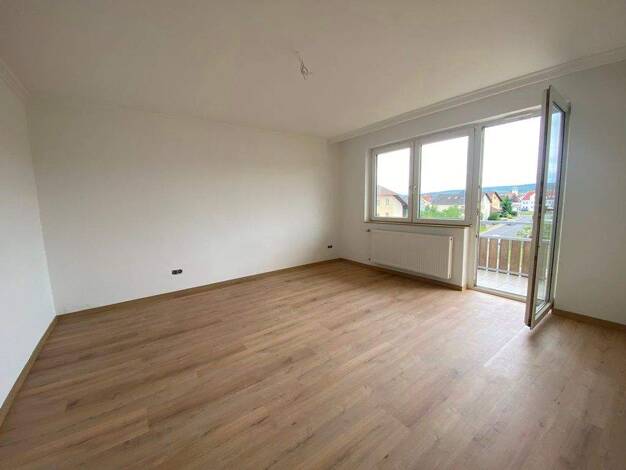 Wohnung zur Miete 760 € 4 Zimmer 90 m² 2. Geschoss frei ab 01.11.2025 Erlenbach 63906