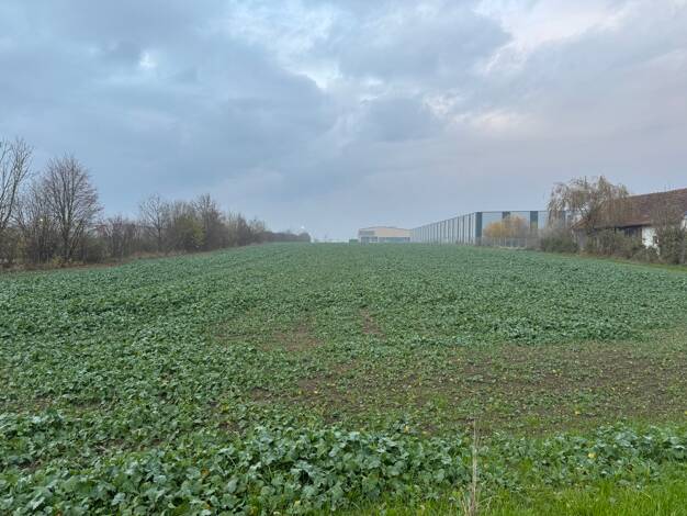 Gewerbegrundstück zum Kauf 30.248 m² Grundstück Wallersdorf 94522