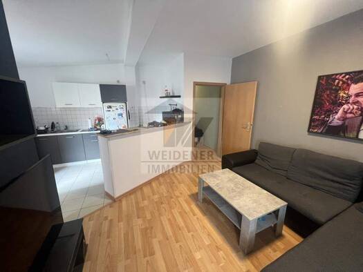 Wohnung zur Miete 310 € 2 Zimmer 51,6 m² 1. Geschoss frei ab sofort Karl-Liebknecht-Straße 21 Ostviertel Gera 07546