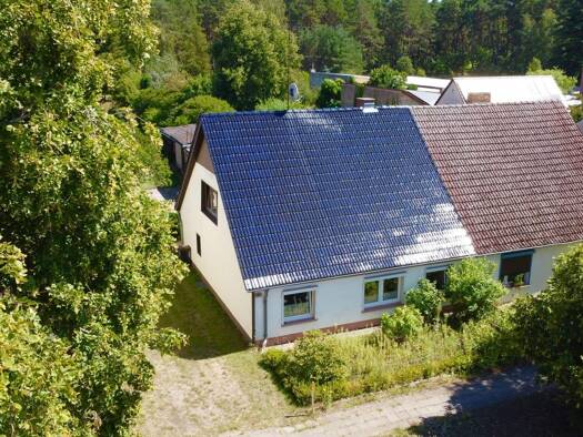 Doppelhaushälfte zum Kauf 135.000 € 4 Zimmer 128 m² 1.610 m² Grundstück Kurtschlag Zehdenick 16792