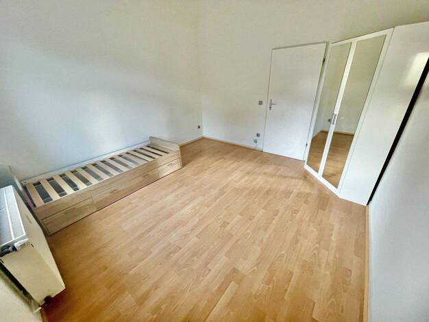 Wohnung zum Kauf 69.900 € 1 Zimmer 35 m² EG Neudorf-Nord Duisburg / Neudorf-Nord 47057