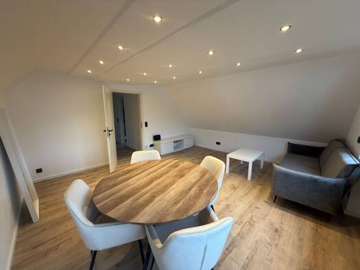 Wohnung zur Miete 1.050 € 2,5 Zimmer 54 m² Geschoss 2/2 frei ab sofort Maichingen Sindelfingen 71069