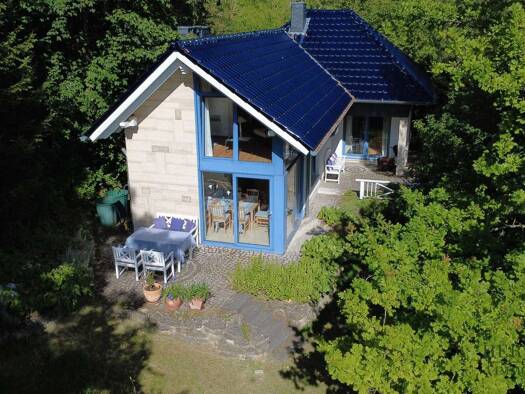 Haus zum Kauf 159.000 € 4 Zimmer 90 m² 2.366 m² Grundstück Heyerode Südeichsfeld 99988