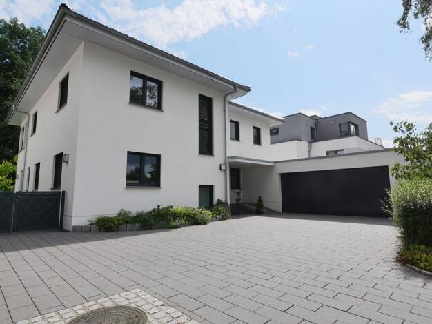 Einfamilienhaus zum Kauf 1.350.000 € 8 Zimmer 267 m² 782 m² Grundstück Kernstadt Paderborn 33102