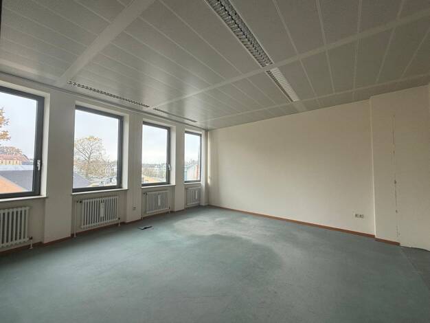 Bürogebäude zur Miete 2.619 € 298 m² Bürofläche Selb Selb 95100