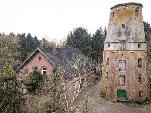 Mehrfamilienhaus zum Kauf 357.000 € 9 Zimmer 313,4 m² 28.048 m² Grundstück Heubült Rastede / Heubült 26180