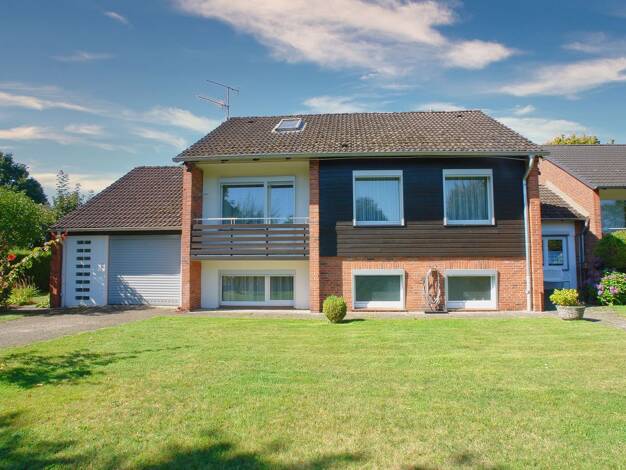 Reihenendhaus zum Kauf 625.000 € 5 Zimmer 118 m² 1.047 m² Grundstück frei ab 01.11.2026 Wedel 22880
