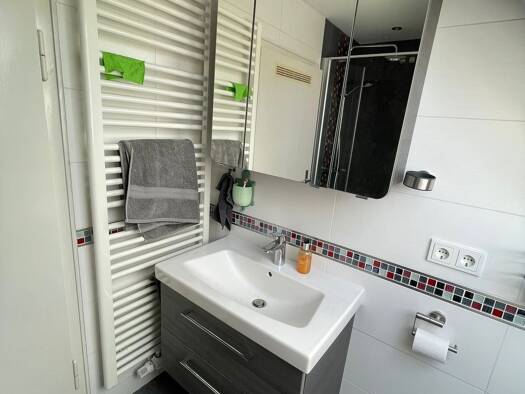 Wohnung zur Miete 400 € 2,5 Zimmer 60 m² Geschoss 1/2 frei ab 01.12.2026 Pfaffenhofen Roth 91154