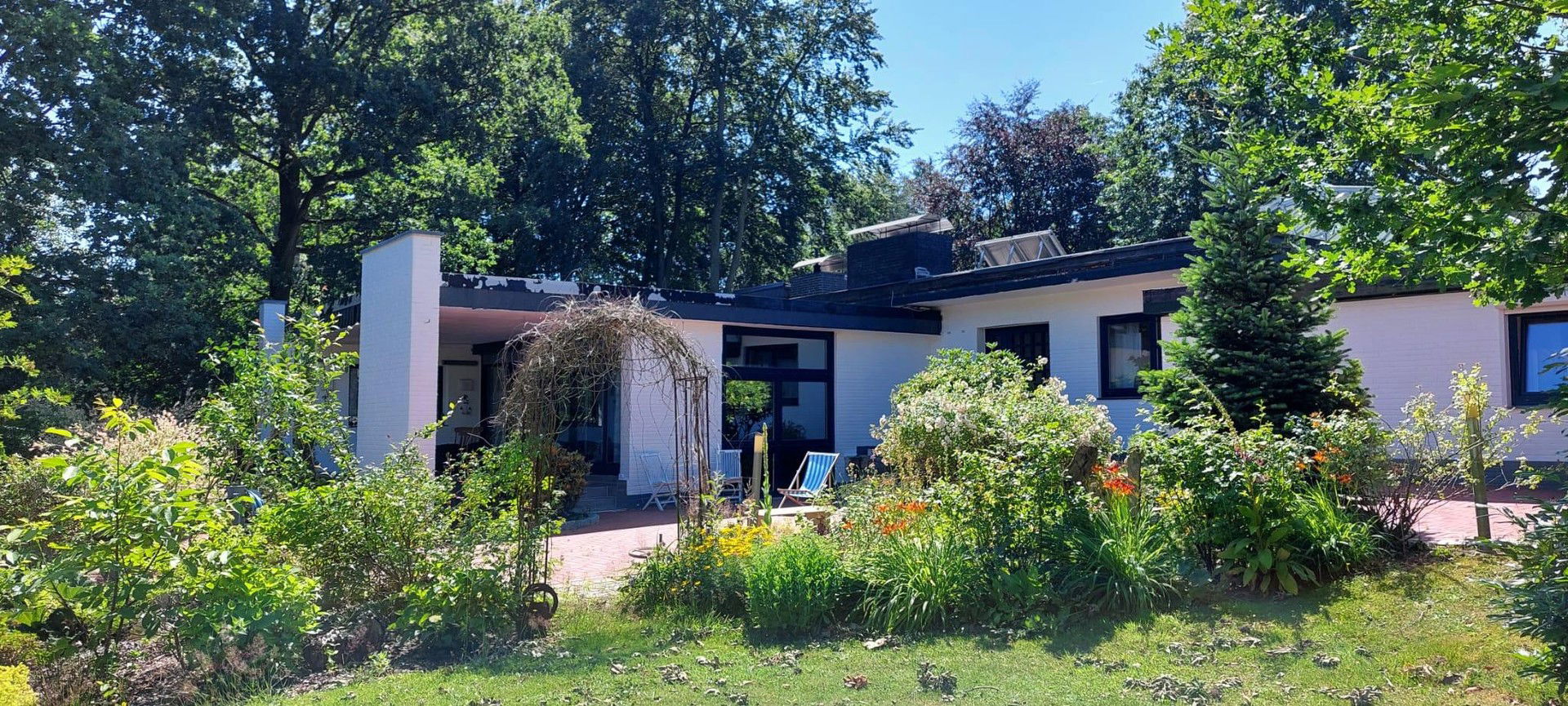 Einfamilienhaus zum Kauf provisionsfrei 695.000 € 4 Zimmer 245 m²<br/>Wohnfläche 3.287 m²<br/>Grundstück Hambergen Hambergen 27729