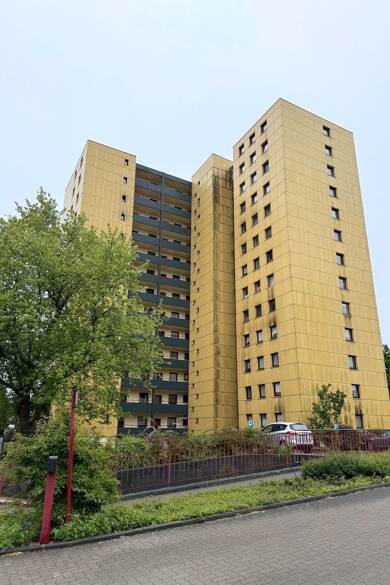 Wohnung zur Miete 720 € 2 Zimmer 62 m² 9. Geschoss Wahlbezirk 001 Pinneberg 25421