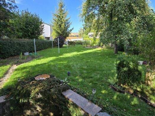 Einfamilienhaus zum Kauf 340.000 € 5 Zimmer 138 m² 700 m² Grundstück Limbach-Oberfrohna 09212